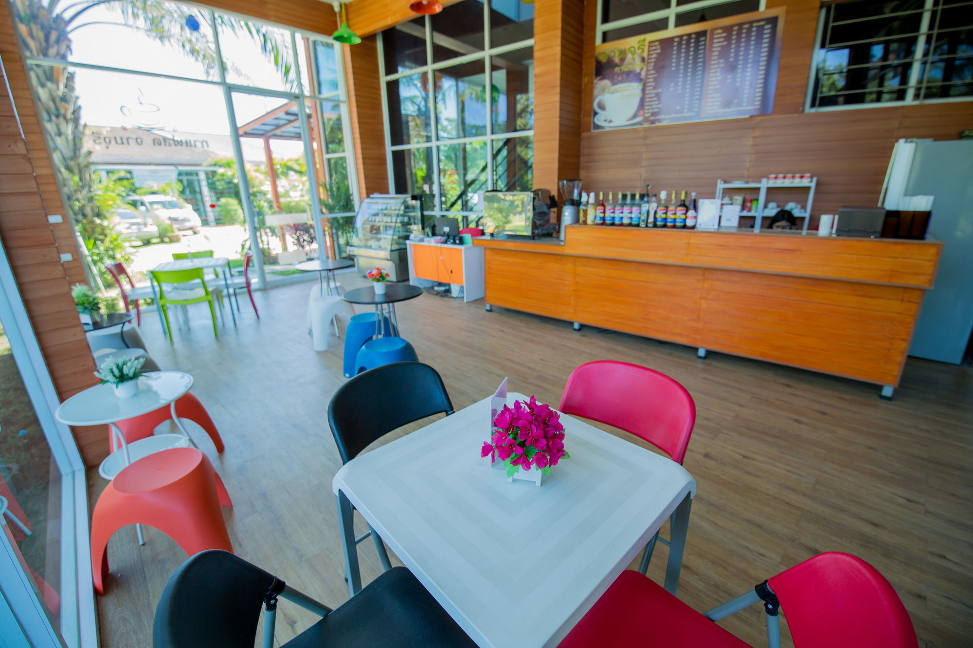 Baan Suan Khun Ta And Golf Resort Убон Ратчатани Екстериор снимка